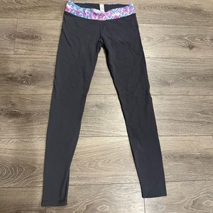 Grey ivivva leggings